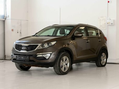 2013 Kia Sportage III, коричневый, 1300000 рублей, вид 3
