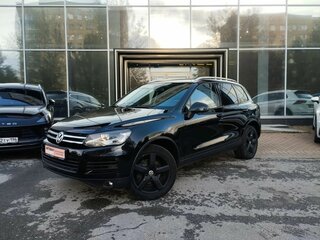 2011 Volkswagen Touareg II, чёрный, 1644000 рублей, вид 1