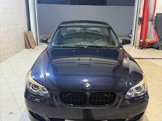 2004 BMW 5 серии 520i V (E60/E61), синий, 900000 рублей, вид 2