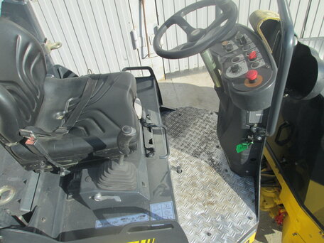 2010 Bomag BW 100, жёлтый, 3500000 рублей, вид 4