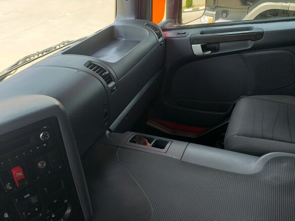 2016 Scania P-series, красный, 9600000 рублей - вид 5