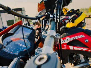 2012 KTM 690 SMC R, чёрный, 499000 рублей, вид 3