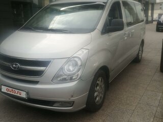 2008 Hyundai Grand Starex I, серебристый, 1400000 рублей, вид 1