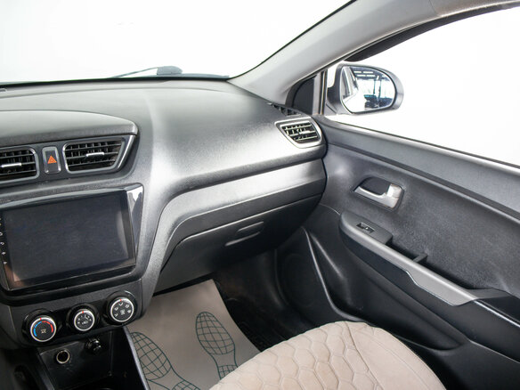 2015 Kia Rio III Рестайлинг, белый, 599000 рублей - вид 12