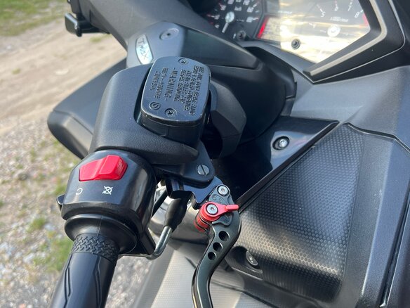 2009 Yamaha TMAX, чёрный, 550000 рублей - вид 9