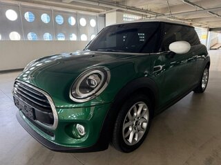 2020 Mini Hatch Cooper III (F55/F56) Рестайлинг, зелёный, 1299100 рублей, вид 2