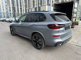 2025 BMW X5 40d IV (G05/G18) Рестайлинг, серый, 17800000 рублей, вид 4