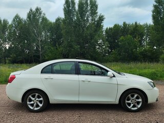 2014 Geely Emgrand EC7, белый, 268000 рублей, вид 5
