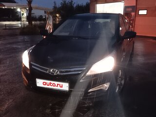 2015 Hyundai Solaris I Рестайлинг, чёрный, 810000 рублей, вид 5