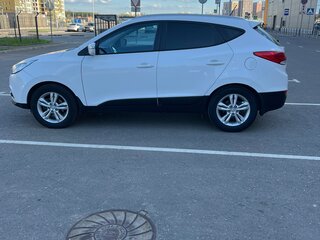 2012 Hyundai ix35 I, белый, 1270000 рублей, вид 4