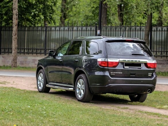 2011 Dodge Durango III, серый, 1650000 рублей - вид 10
