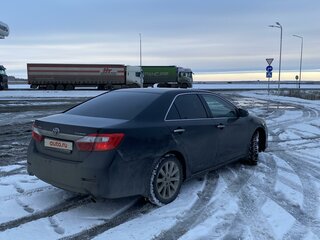 2012 Toyota Camry VII (XV50), чёрный, 2100000 рублей, вид 3