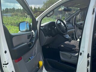 2012 Hyundai Grand Starex I, белый, 1750000 рублей, вид 5