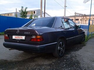 1993 Mercedes-Benz W124 250, фиолетовый, 420000 рублей, вид 3