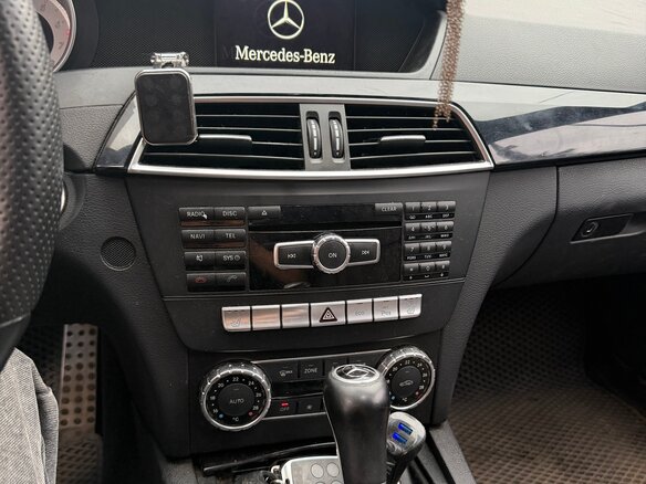 2012 Mercedes-Benz C-Класс 180 BlueEFFICIENCY III (W204) Рестайлинг, белый, 1220000 рублей - вид 6