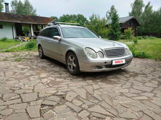 2004 Mercedes-Benz E-Класс 220 III (W211, S211), серебристый, 650000 рублей, вид 3