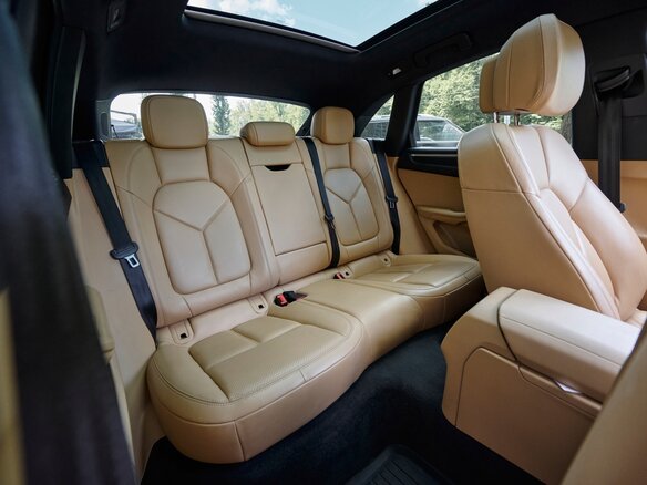 2018 Porsche Macan I, коричневый, 4950000 рублей - вид 15