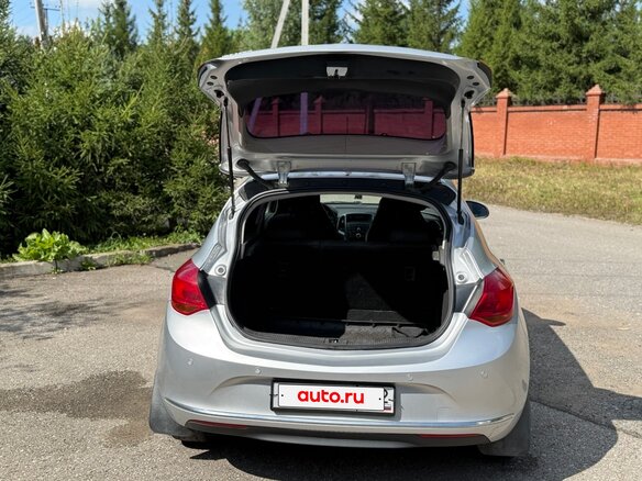 2012 Opel Astra J Рестайлинг, серебристый, 799999 рублей - вид 21