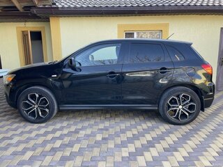 2011 Mitsubishi ASX I, чёрный, 1150000 рублей, вид 3
