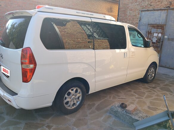 2008 Hyundai Grand Starex I, белый, 1270000 рублей - вид 3