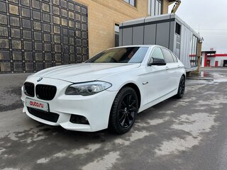 2013 BMW 5 серии 528i xDrive VI (F10/F11/F07), белый, 1700000 рублей, вид 1