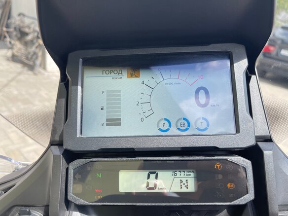 2024 Honda NT1100, красный, 1599000 рублей - вид 16