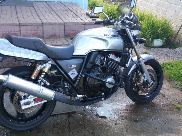 1996 Honda CB 400 Super Four, серебристый, 280000 рублей