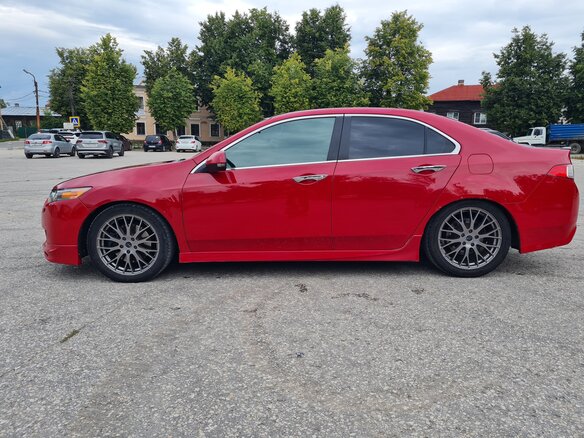 2008 Honda Accord VIII, красный, 1050000 рублей - вид 6