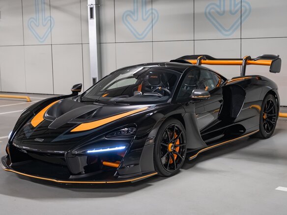 2019 McLaren Senna, оранжевый, 130000000 рублей