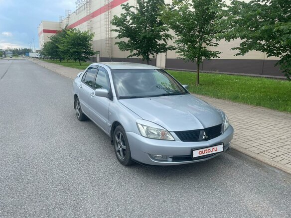 2007 Mitsubishi Lancer IX Рестайлинг, серебристый, 600000 рублей - вид 1