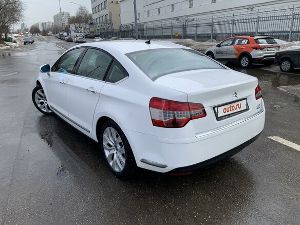 2011 Citroen C5 II, белый - вид 3