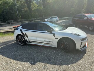 2023 Zeekr 001 100 kWh I, белый, 6200000 рублей, вид 3