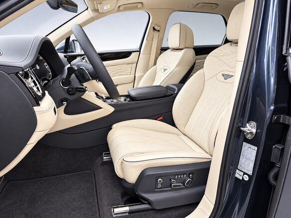 2025 Bentley Bentayga I Рестайлинг, серый, 39590000 рублей - вид 13