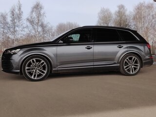 2016 Audi Q7 II (4M), серый, 3650000 рублей, вид 5