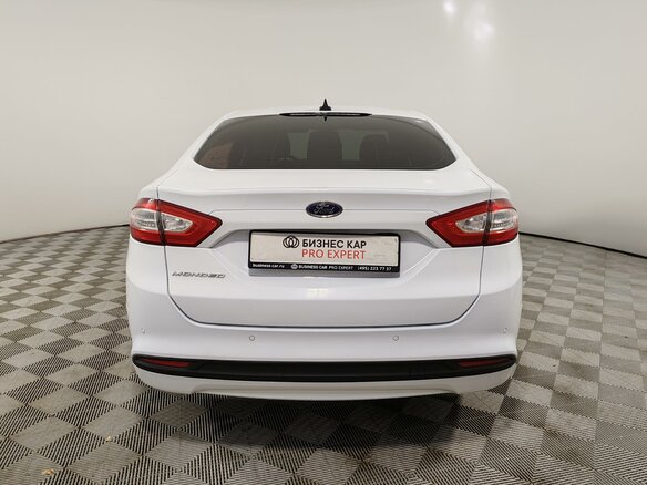 2017 Ford Mondeo V, белый, 1699000 рублей - вид 5
