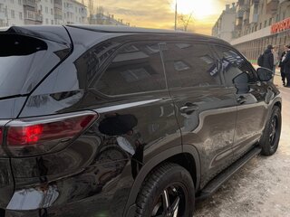 2014 Toyota Highlander III (XU50), чёрный, 3290000 рублей, вид 3