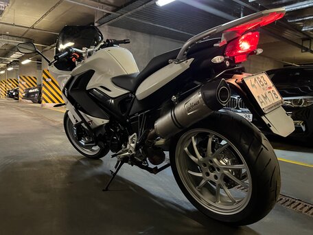 2013 BMW F 800 GT, белый, 850000 рублей, вид 5