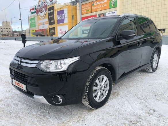 2014 Mitsubishi Outlander III Рестайлинг, чёрный