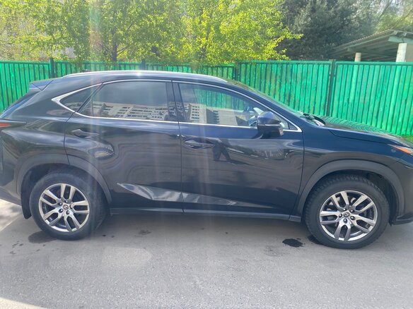 2019 Lexus NX 200 I Рестайлинг, чёрный, 3500000 рублей - вид 2