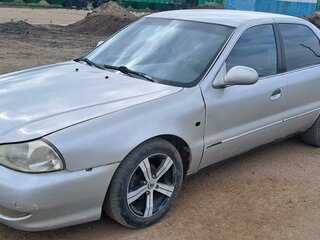 2000 Kia Clarus II, серебристый, 250000 рублей, вид 1