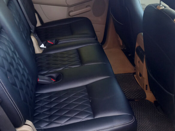 2008 Ford Explorer IV, чёрный - вид 10