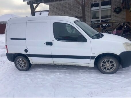 2009 Peugeot Partner, белый, 430000 рублей, вид 2