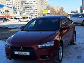 2010 Mitsubishi Lancer X, красный, 1100000 рублей, вид 2