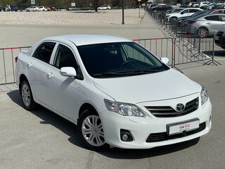 2010 Toyota Corolla X (E140, E150) Рестайлинг, белый, 1297000 рублей, вид 3