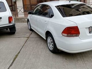2012 Volkswagen Polo V, белый, 750000 рублей, вид 4