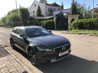 2018 Volvo V90 Cross Country I, серый, 3500000 рублей, вид 3