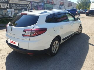 2010 Renault Megane III, белый, 600000 рублей, вид 5