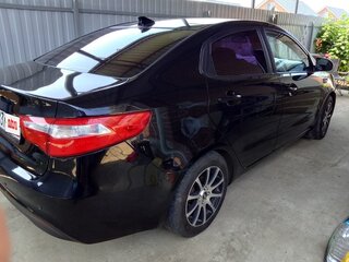 2014 Kia Rio 6-speed III, чёрный, 1138000 рублей, вид 4