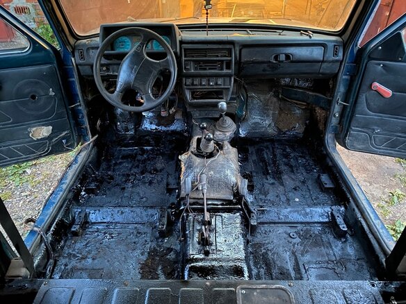 1999 Lada (ВАЗ) 2121 (4x4) I Рестайлинг, синий, 150000 рублей - вид 12