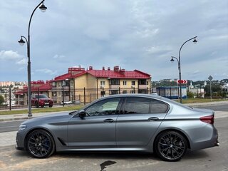 2017 BMW 5 серии 530d xDrive VII (G30/G31/G38), серый, 3900000 рублей, вид 3